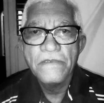 Historiadora Jandir Candeas presta homenagem ao ex-vereador Anterino Barbosa de Miranda